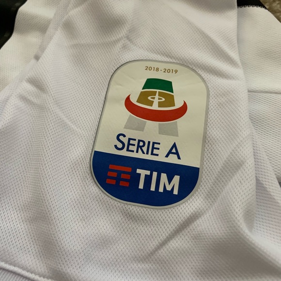 Juventus Home 18/19 Jersey Serie A RONALDO #7 - Picture 5 of 7